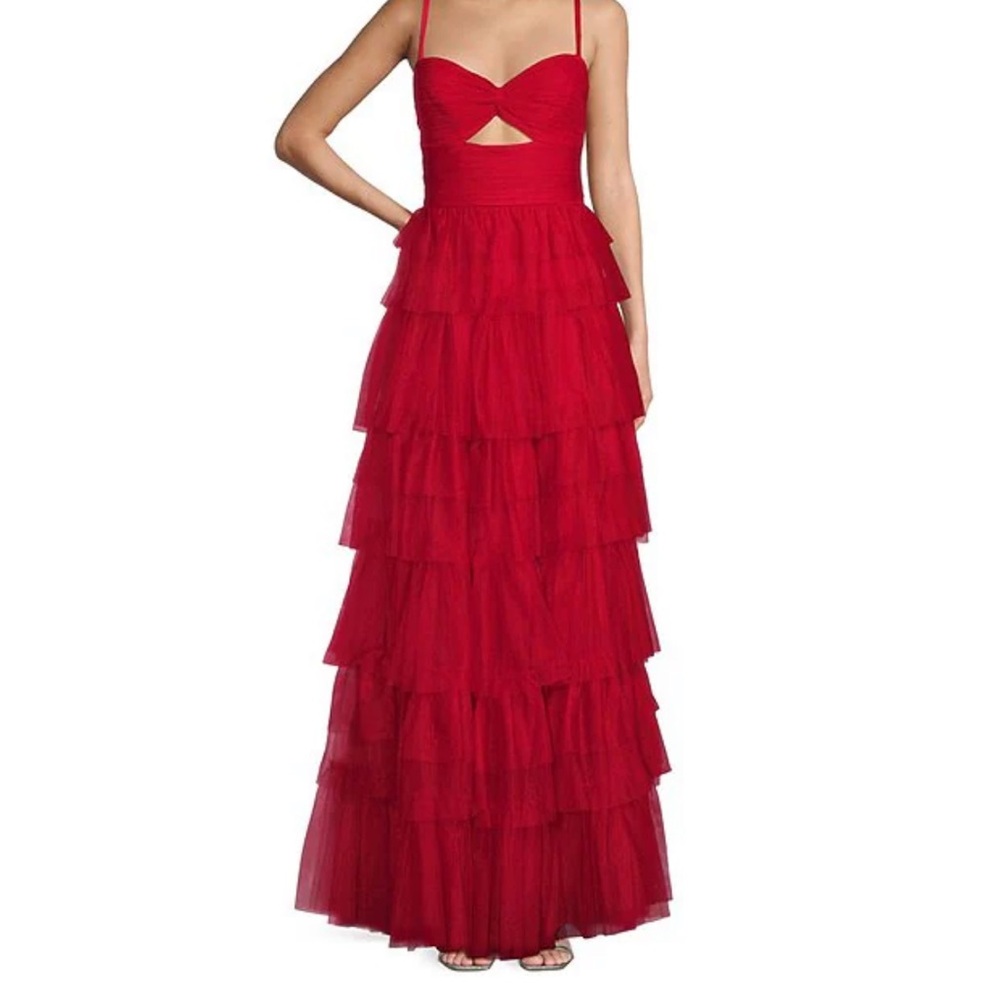 Blondie Nites
Front Cut-Out Sweetheart Ruffled Tiered Ball Gown Dress